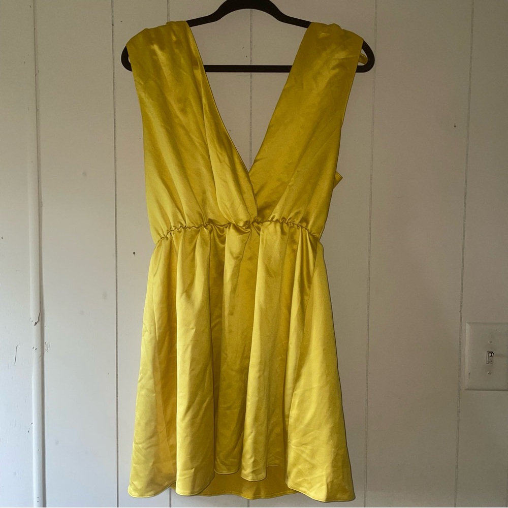 Silver Bloom Yellow Romper One Piece Size 16